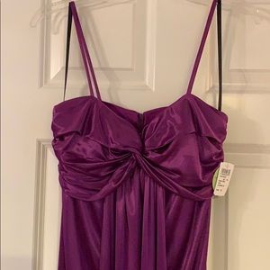 Size 11 Windsor satin long dress new with tags